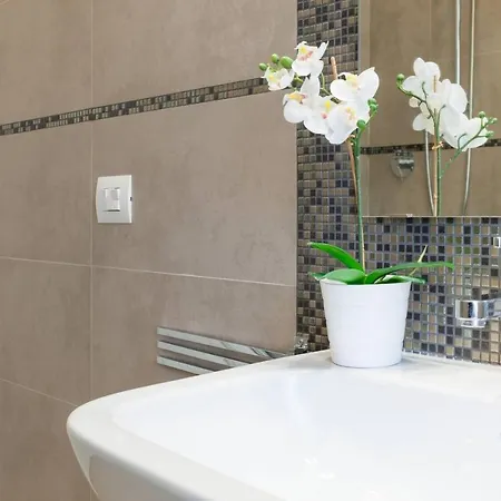 Maison Santa Croce Apartment Rome